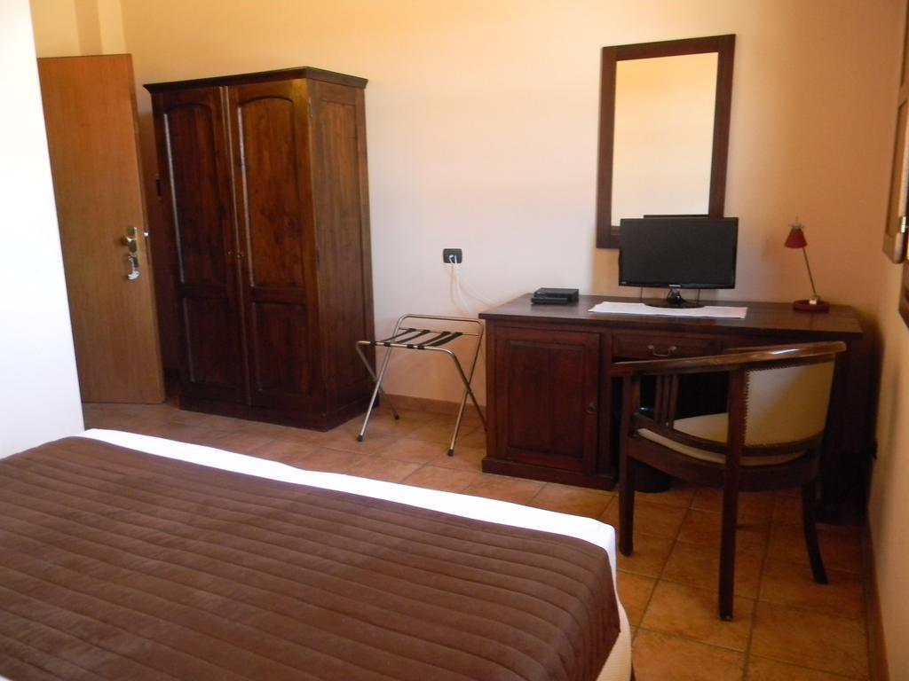Hotel Sport Village Iglesias Ngoại thất bức ảnh