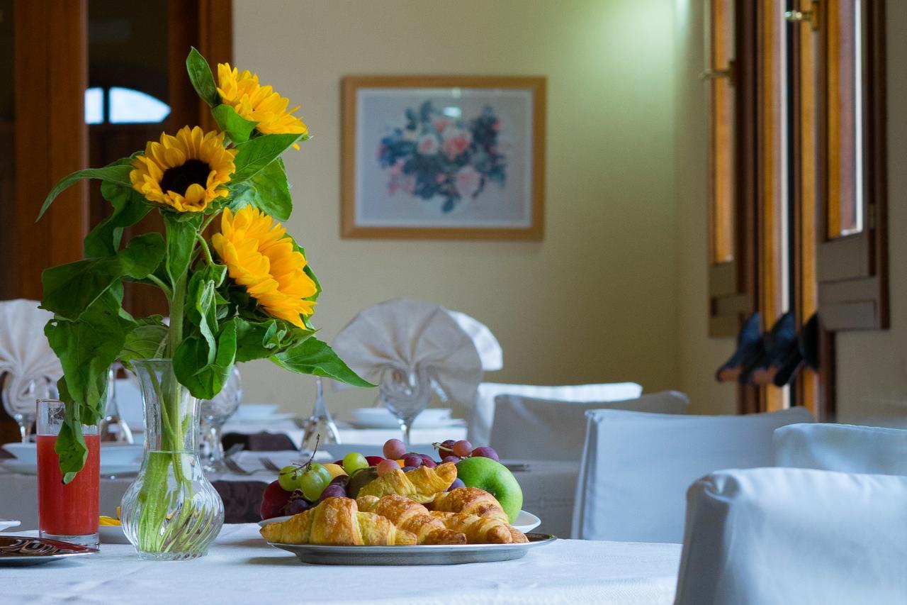 Hotel Sport Village Iglesias Ngoại thất bức ảnh