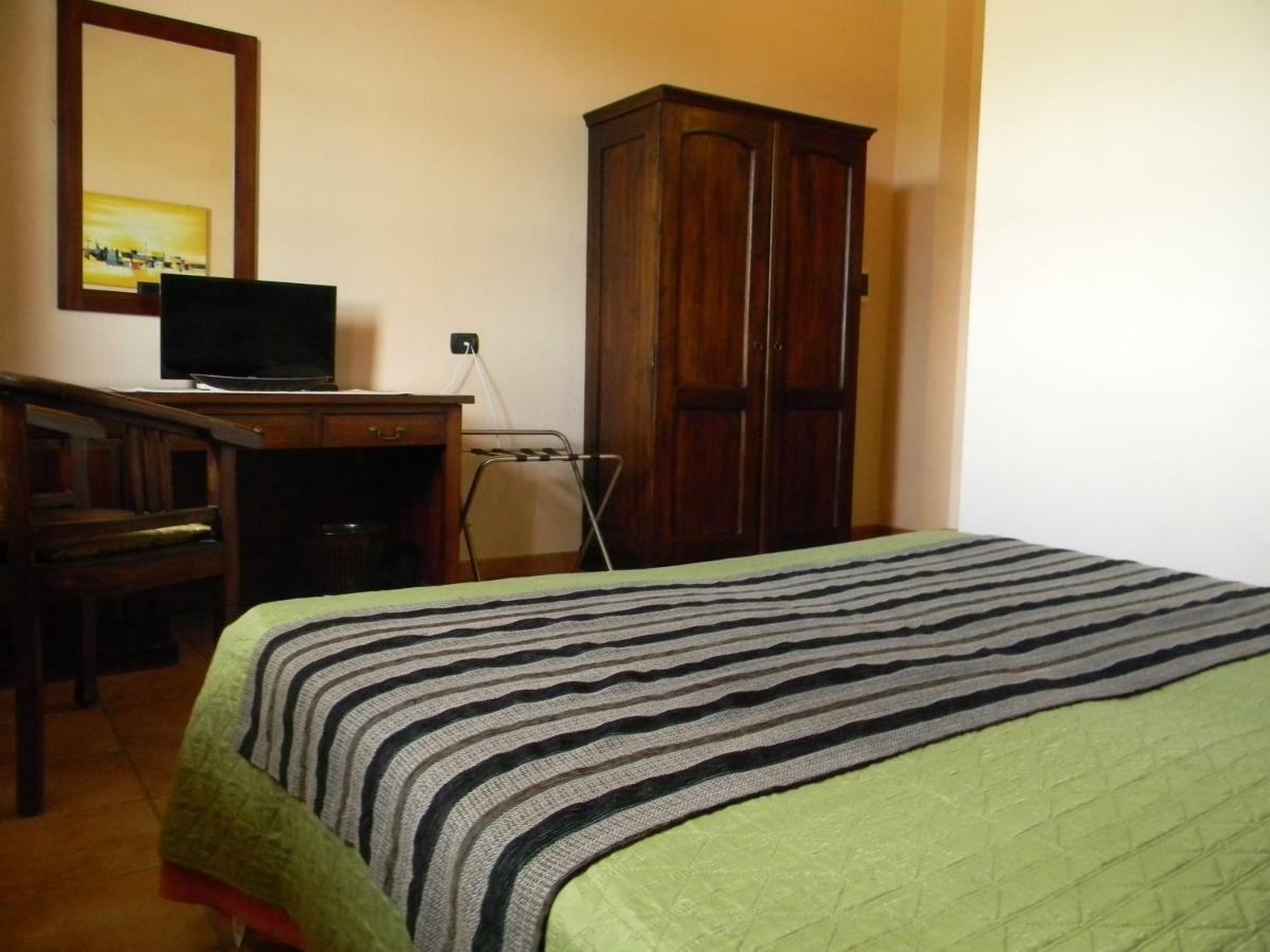 Hotel Sport Village Iglesias Ngoại thất bức ảnh